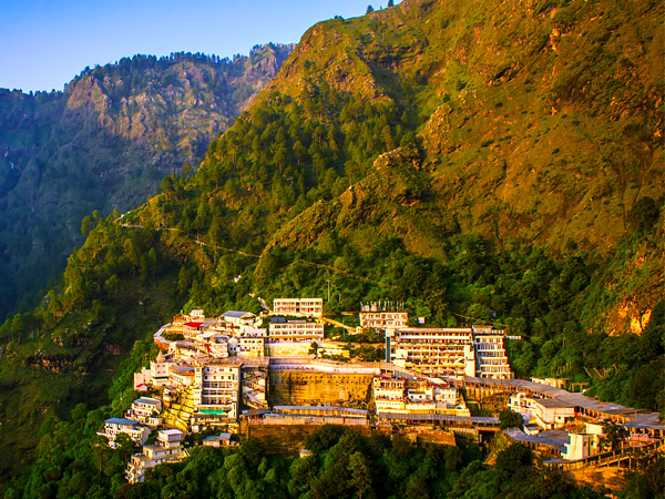 Katra and Patnitop Tour Package